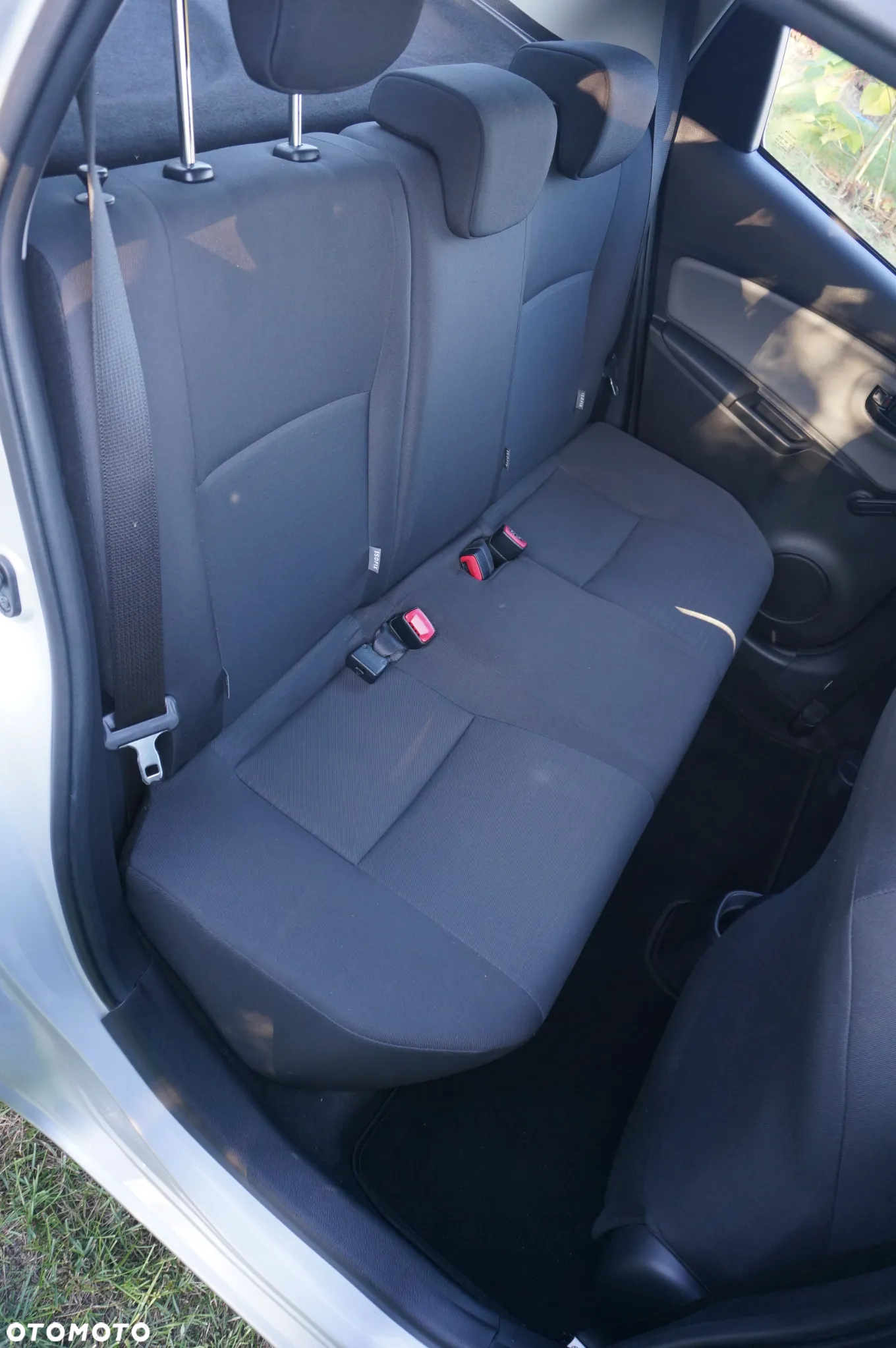 Toyota Yaris 1.0 Active EU6 - 15