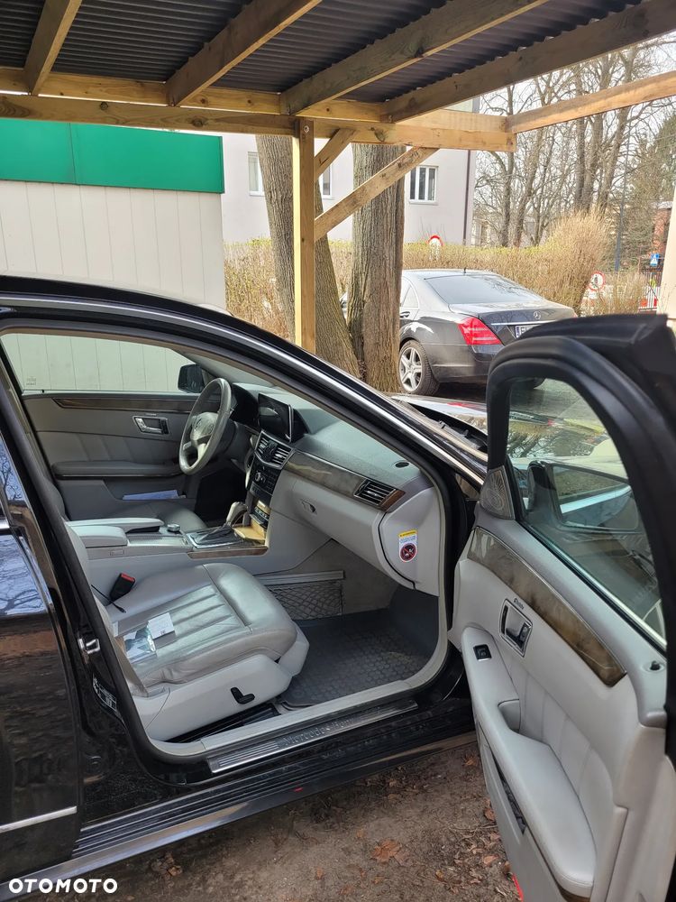 Mercedes-Benz Klasa E 250 CDI DPF BlueEFFICIENCY Automatik Elegance - 8