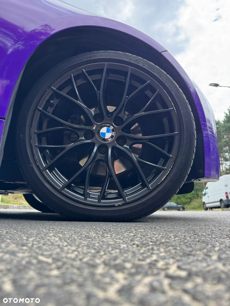 BMW Seria 3 320i - 3