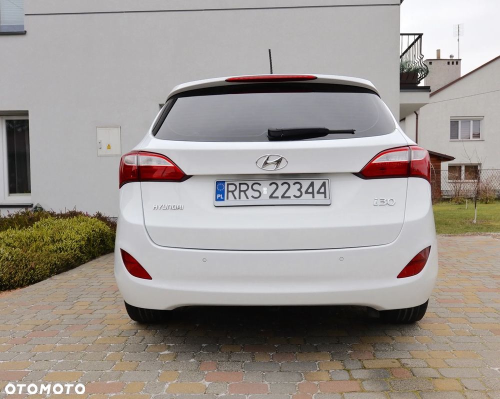Hyundai i30 1.6 CRDI DCT Premium - 6