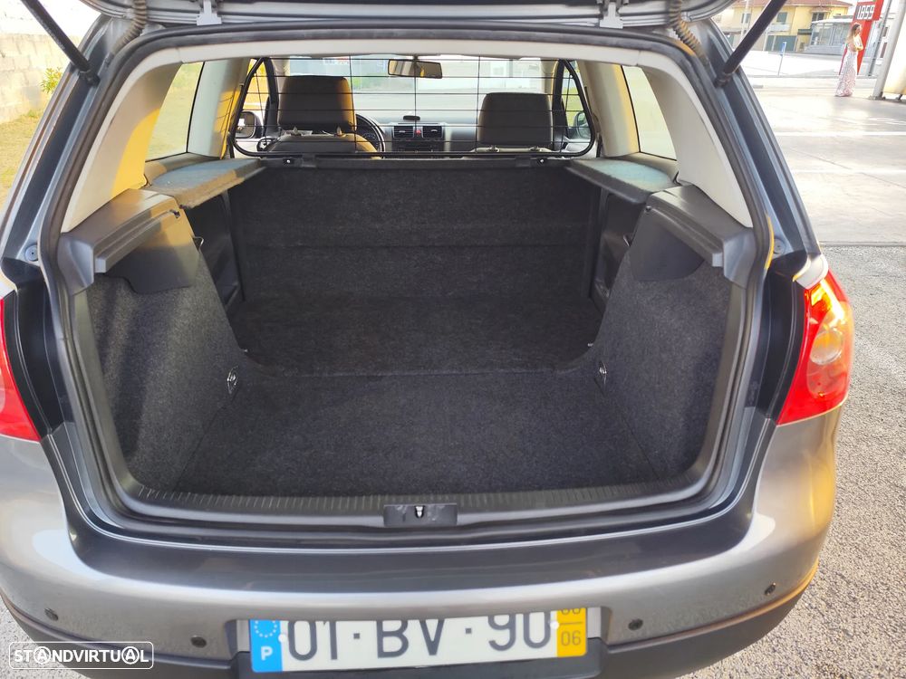 VW Golf 1.9 TDi Confortline - 13