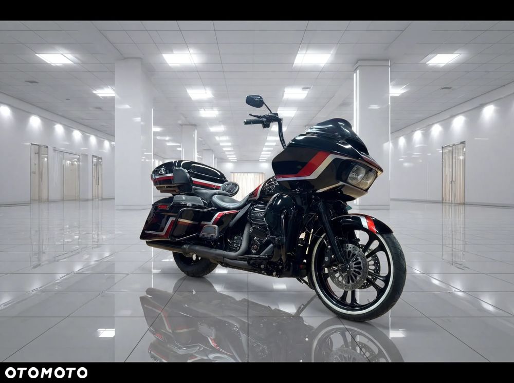 Harley-Davidson Touring Road Glide - 24