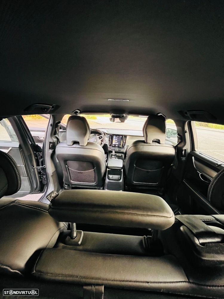 Volvo V90 2.0 T8 R-Design AWD Geartronic - 25