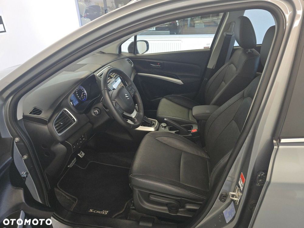 Suzuki SX4 S-Cross 1.4 T Elegance Sun 4WD - 8
