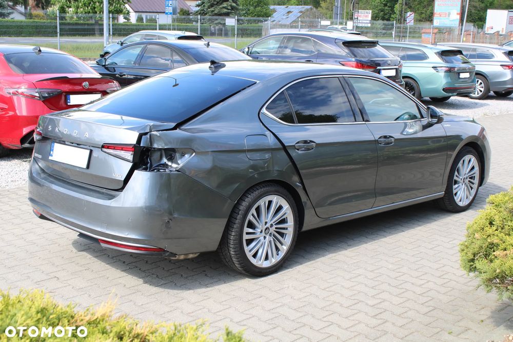 Skoda Superb 2.0 TSI 4x4 L&K DSG - 6