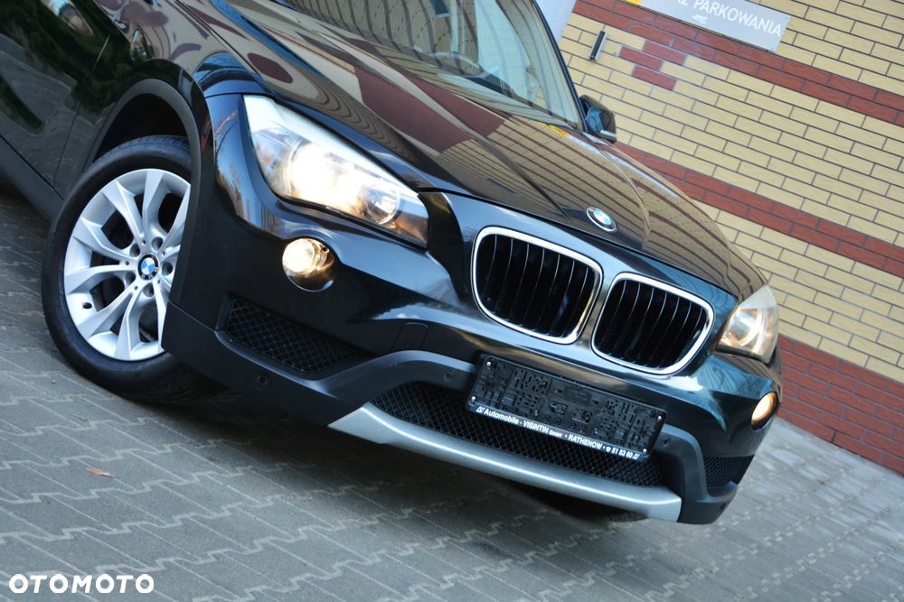 BMW X1 sDrive18d xLine - 16