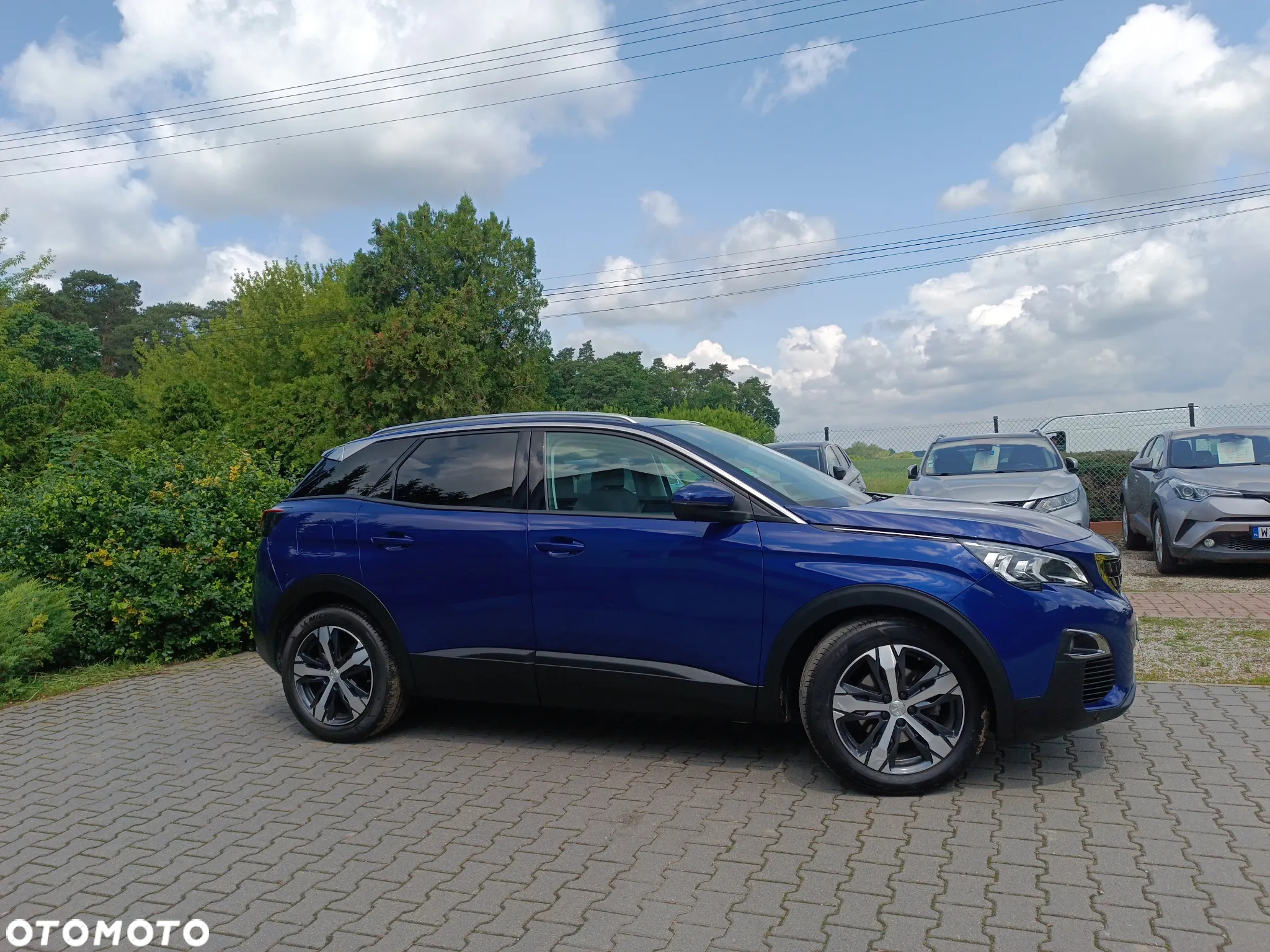 Peugeot 3008 1.2 PureTech Allure Pack S&S EAT8 - 23