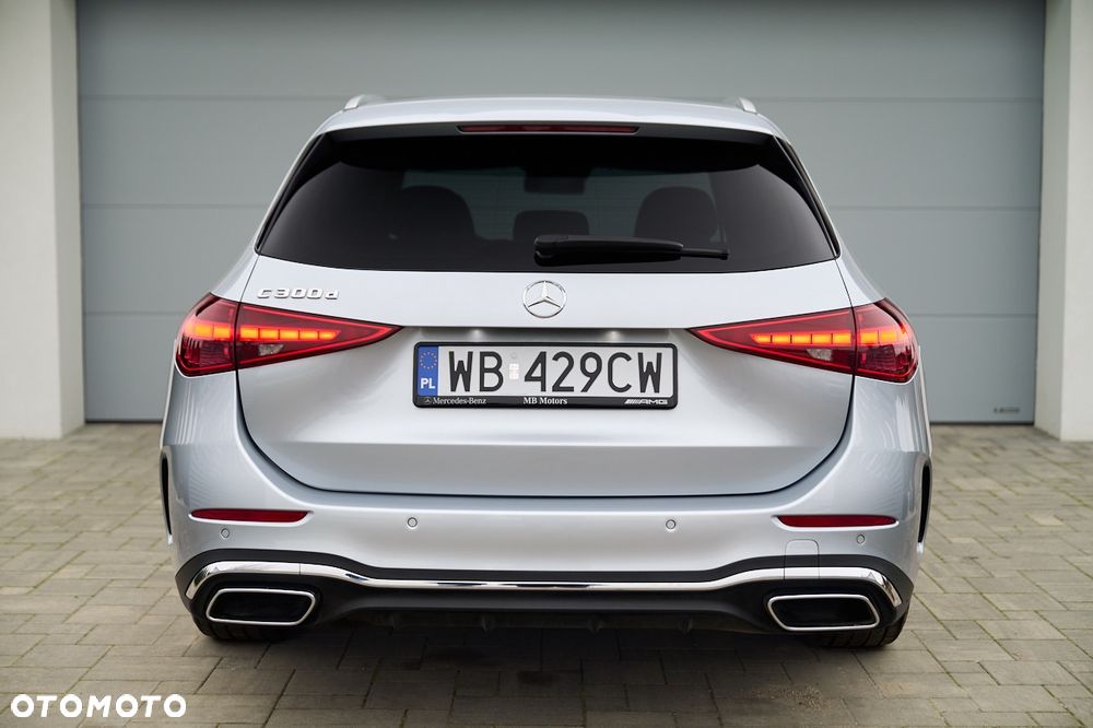 Mercedes-Benz Klasa C 300 d 9G-TRONIC - 14