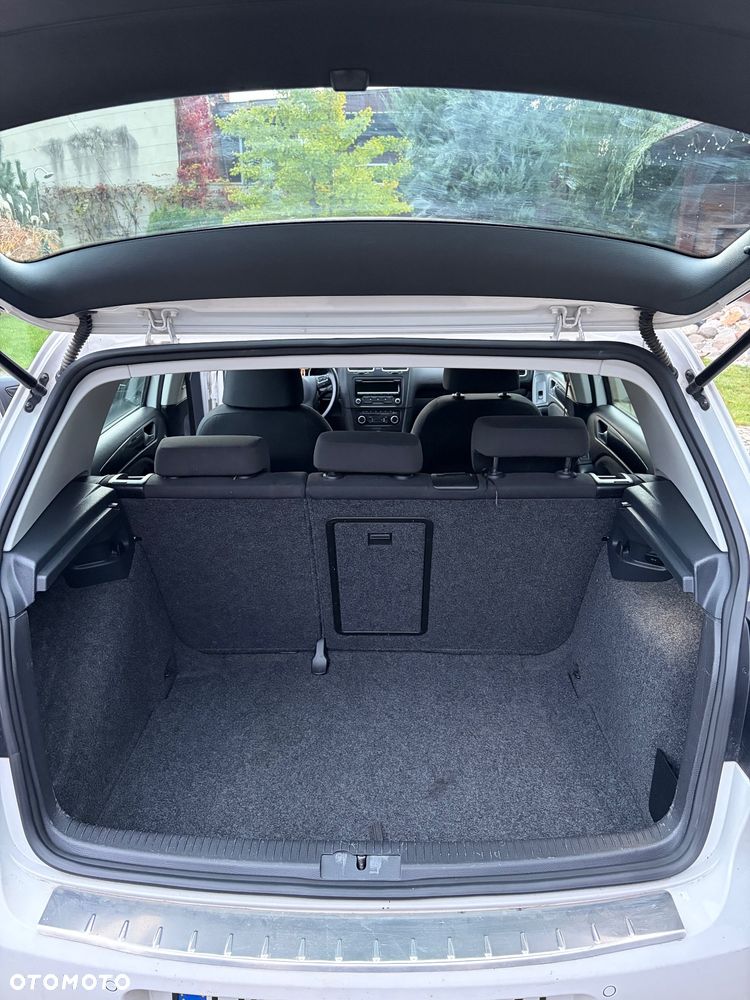 Volkswagen Golf - 20