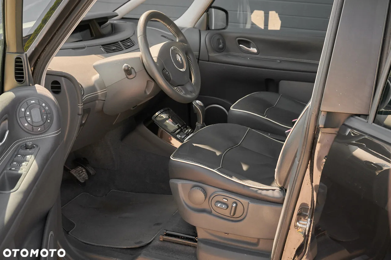 Renault Grand Espace 2.0 dCi 175 FAP Initiale - 10