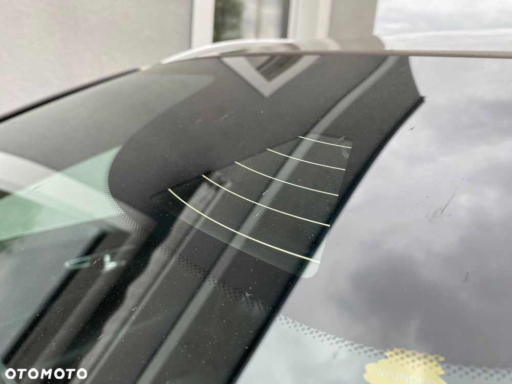 Volvo V60 D4 Geartronic Summum - 34