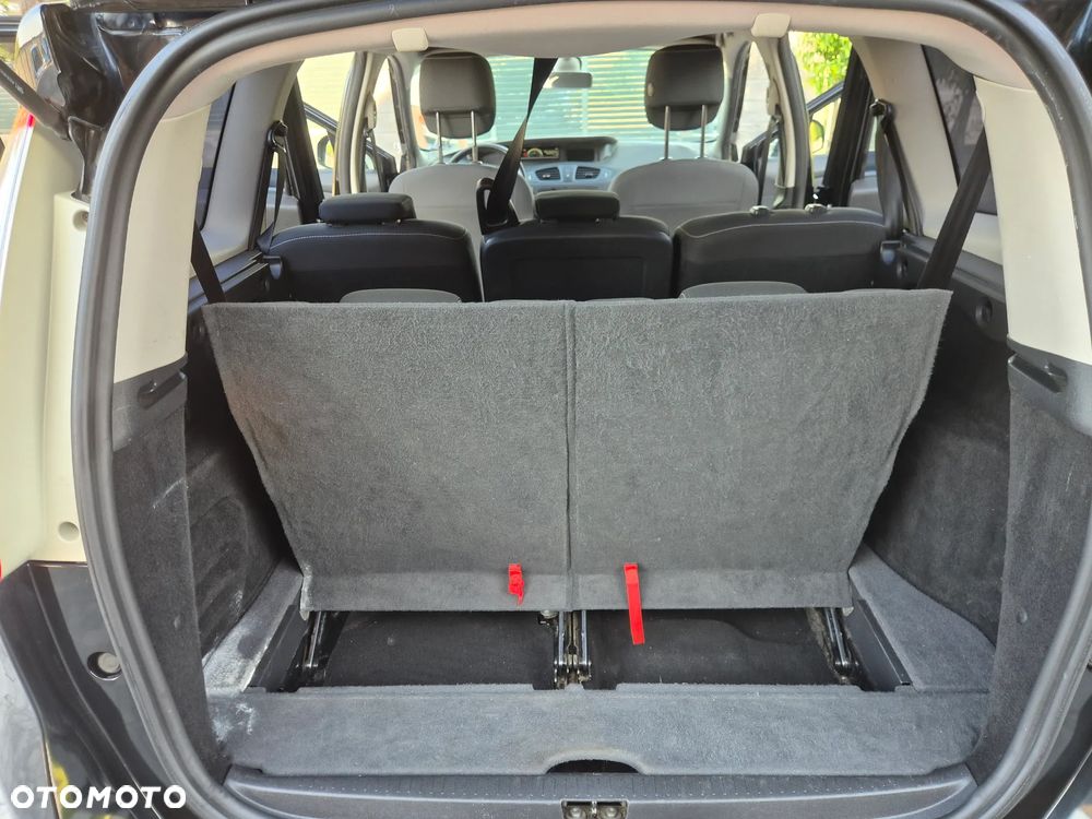Renault Grand Scenic Energy dCi 110 S&S LIMITED - 8