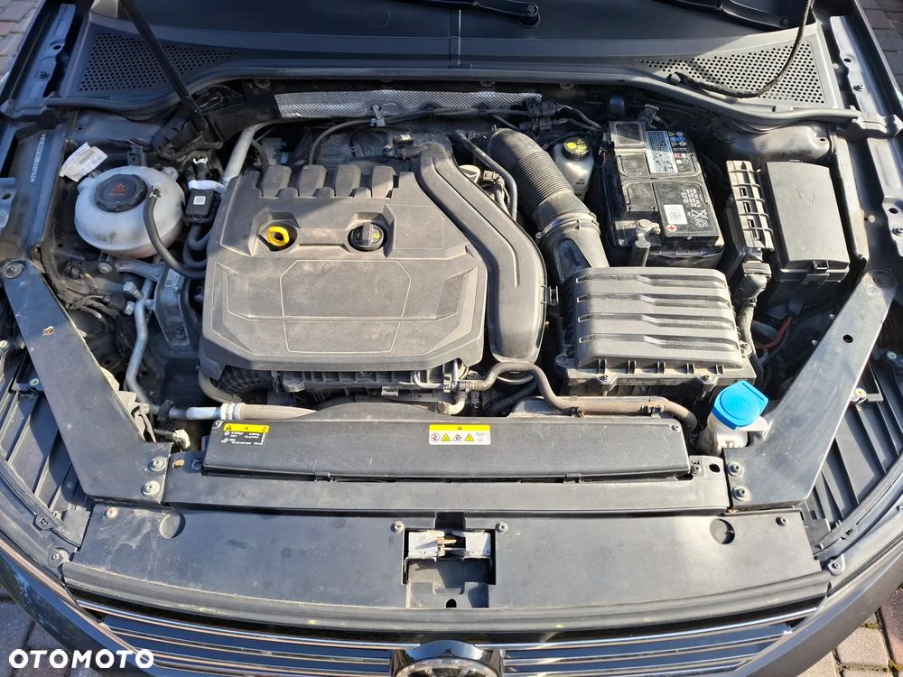 Volkswagen Passat 1.5 TSI EVO Business DSG - 9