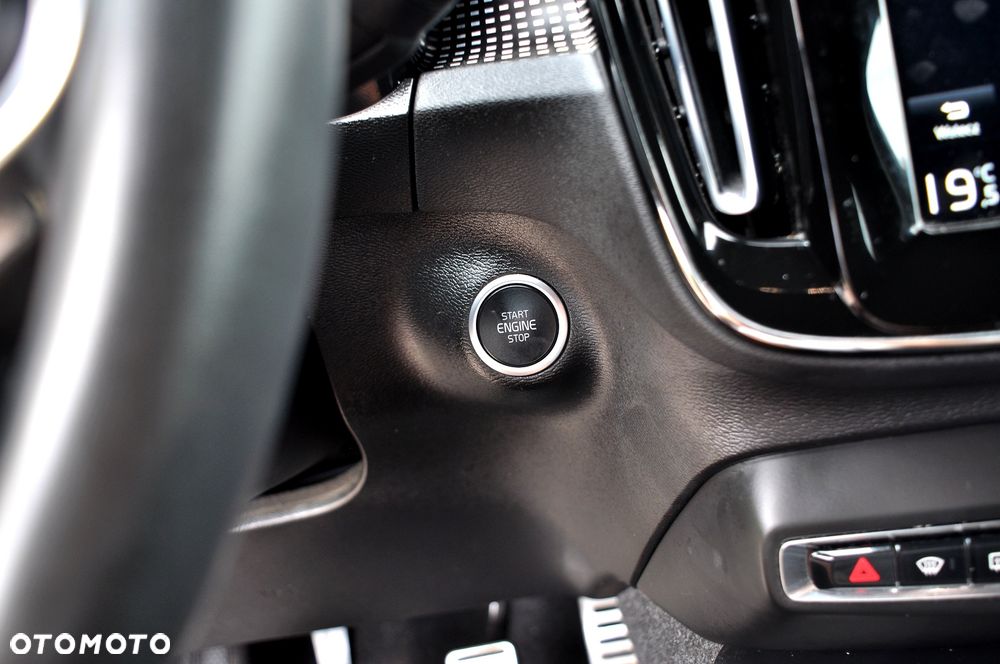 Volvo XC 40 - 29