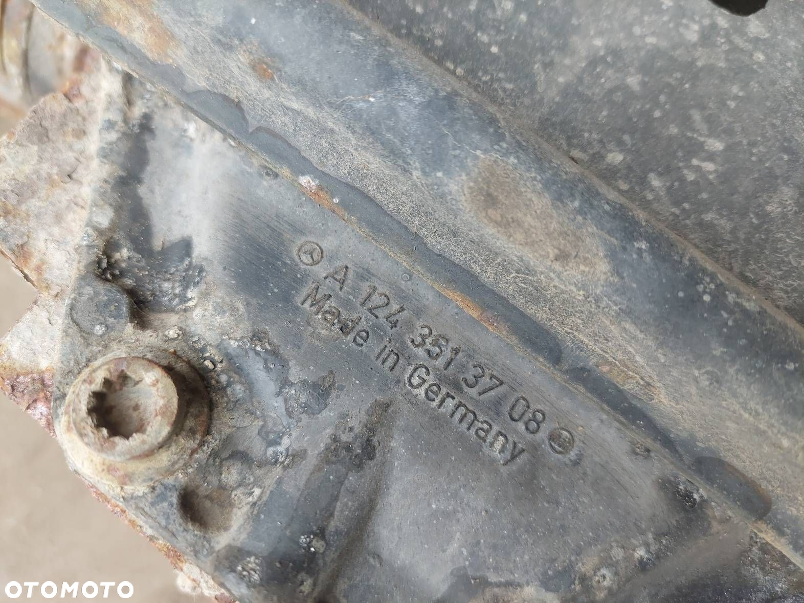 KOMPLETNE ZAWIESZENIE BELKA SANKI TYŁ DYFER 3.46 MERCEDES W208 CLK 2.0 - 6