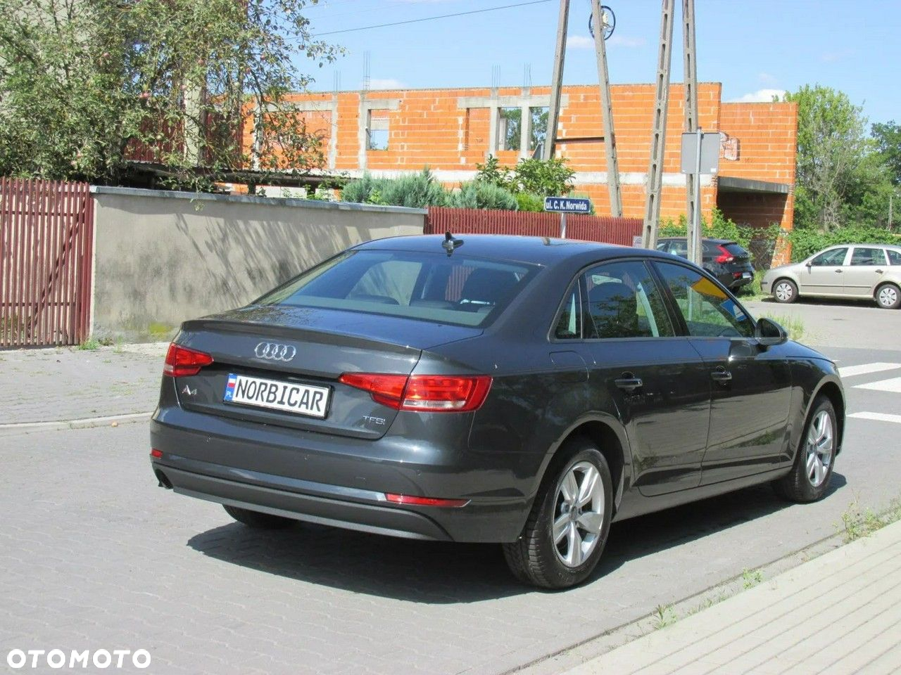 Audi A4 1.4 TFSI Design - 6