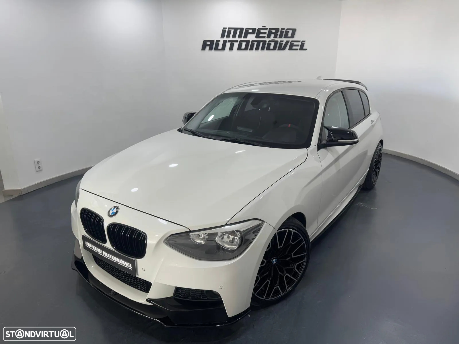 BMW 118 d Pack M - 5
