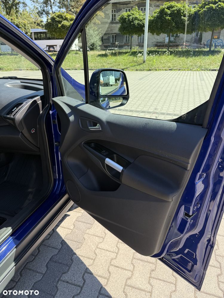 Ford Transit Connect - 6