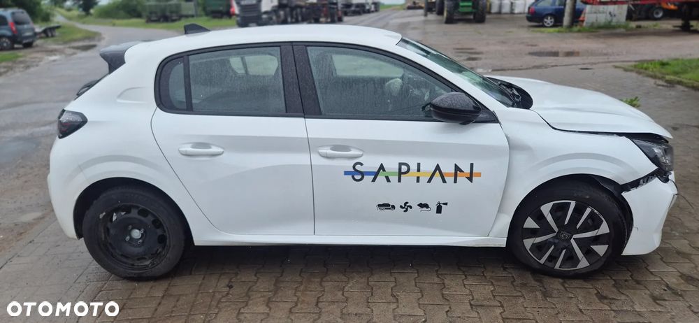 Peugeot 208 1.2 PureTech Active S&S EAT8 - 6