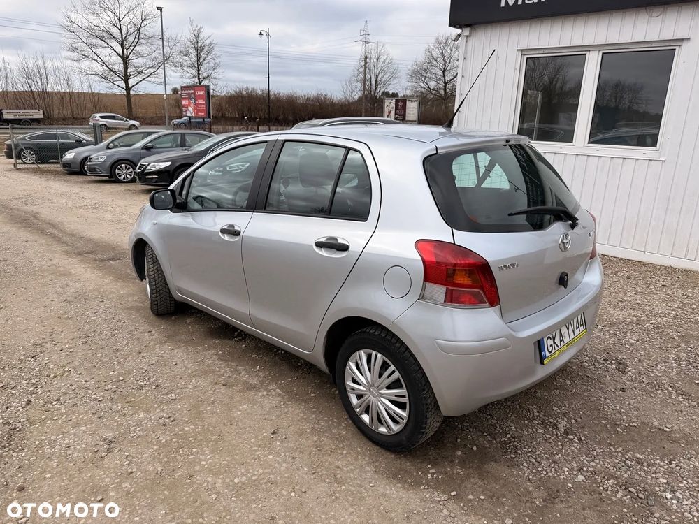 Toyota Yaris 1.4 D-4D Luna - 5