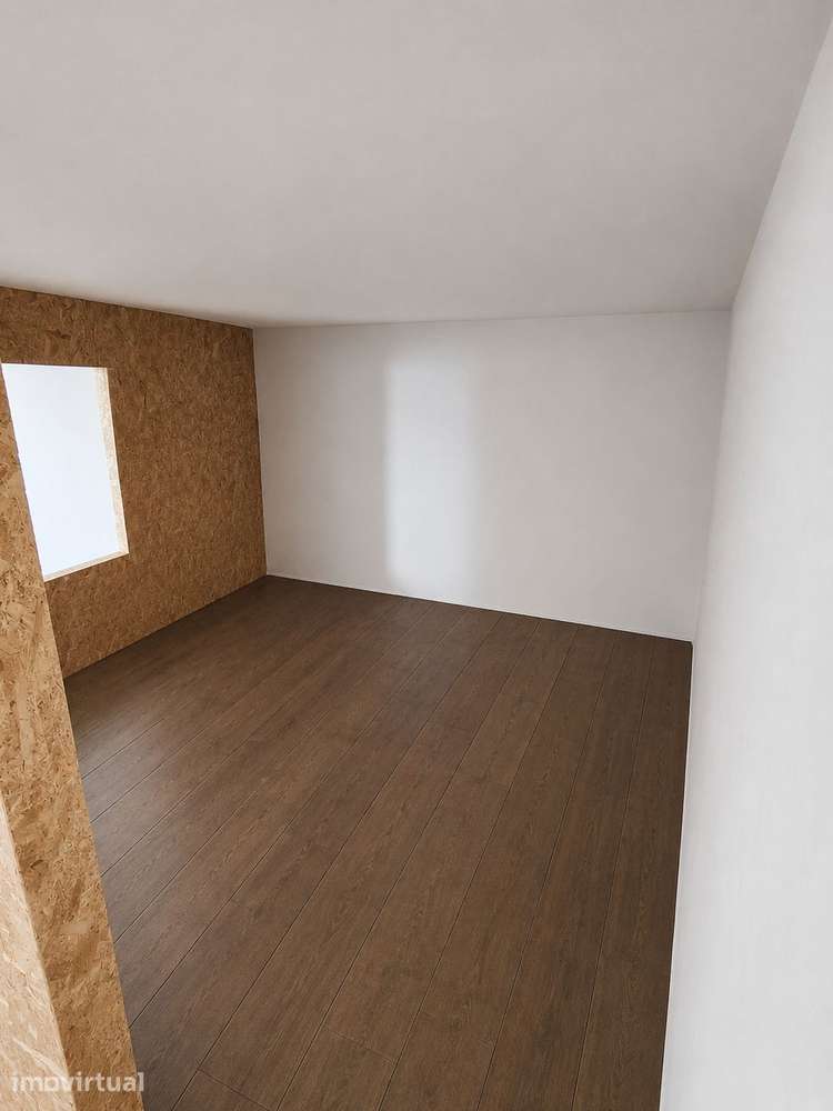 Armazém à Venda | 125 m² | Paul, Torres Vedras - Grande imagem: 5/7