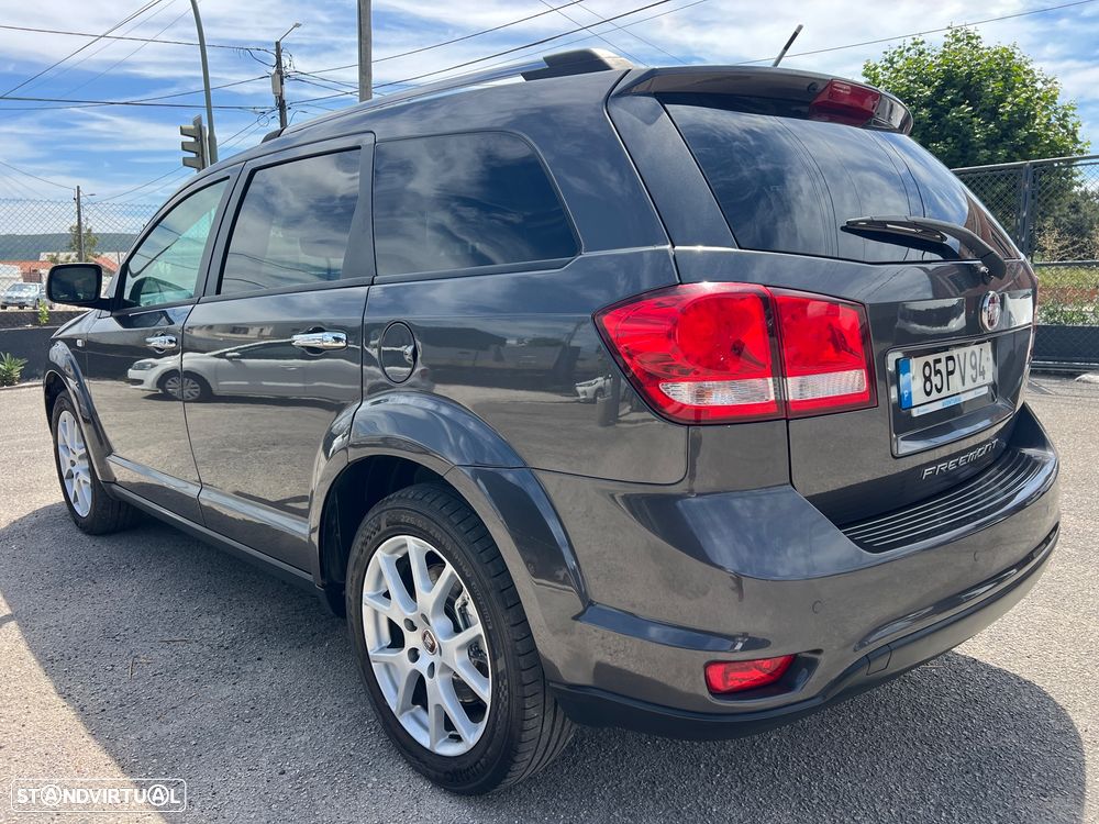 Fiat Freemont 2.0 M-Jet Urban - 6