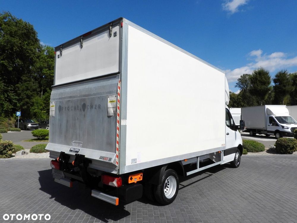 Mercedes-Benz SPRINTER 514 KONTENER WINDA 8 PALET TEMPOMAT BLIŹNIACZE KOŁA KLIMATYZACJA  140KM - 4