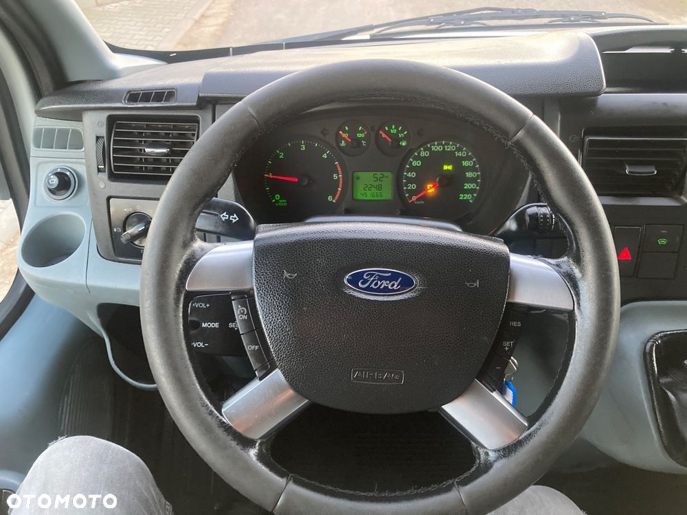 Ford Transit - 14