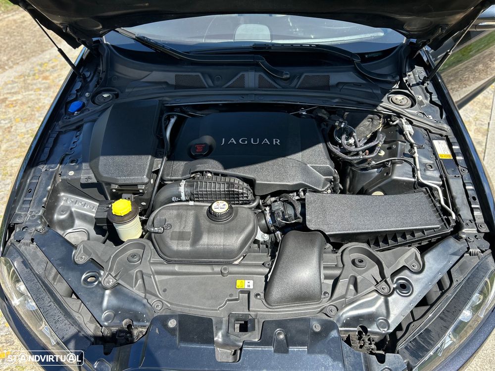 Jaguar XF 3.0 V6 S - 15