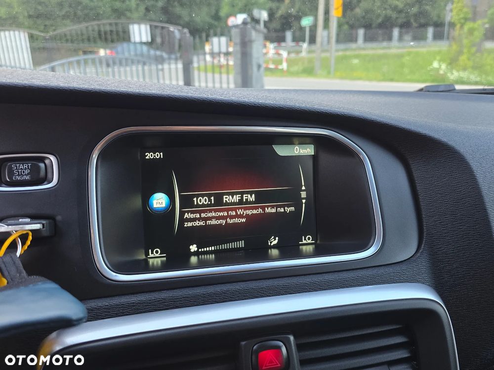 Volvo V40 D2 RDesign - 36