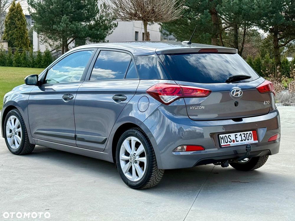 Hyundai i20 1.4 Intro Edition - 10