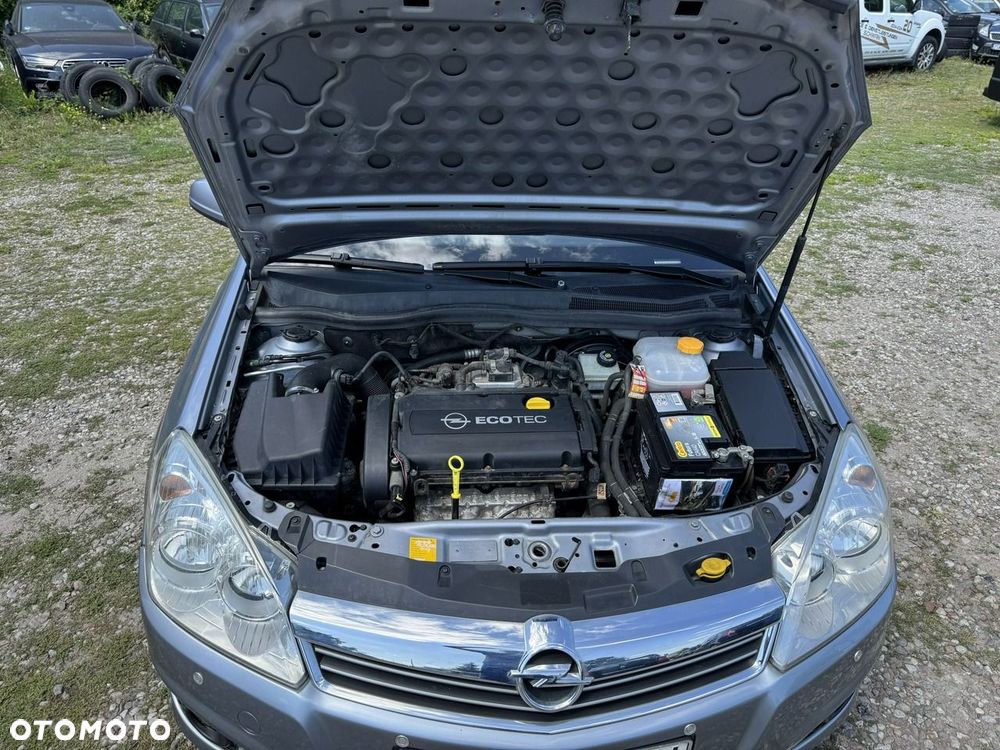 Opel Astra - 37
