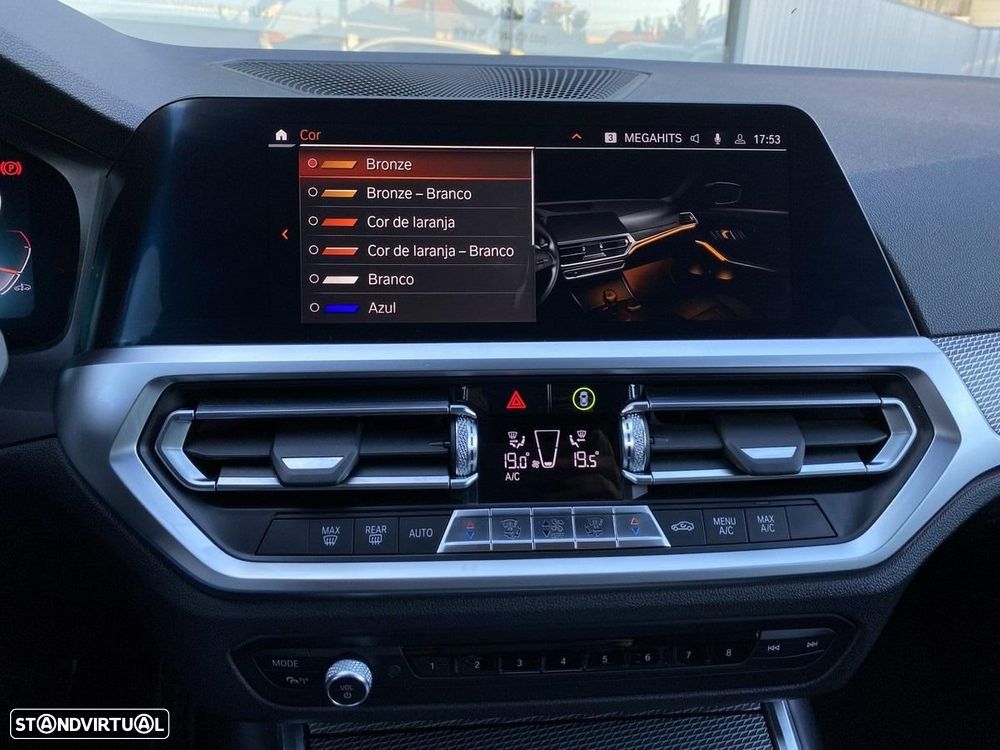 BMW 320 d Pack Desportivo M Auto - 21