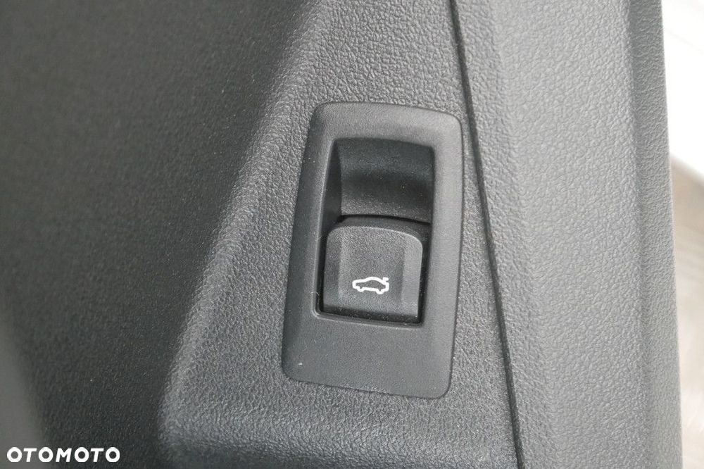 BMW Seria 1 - 18