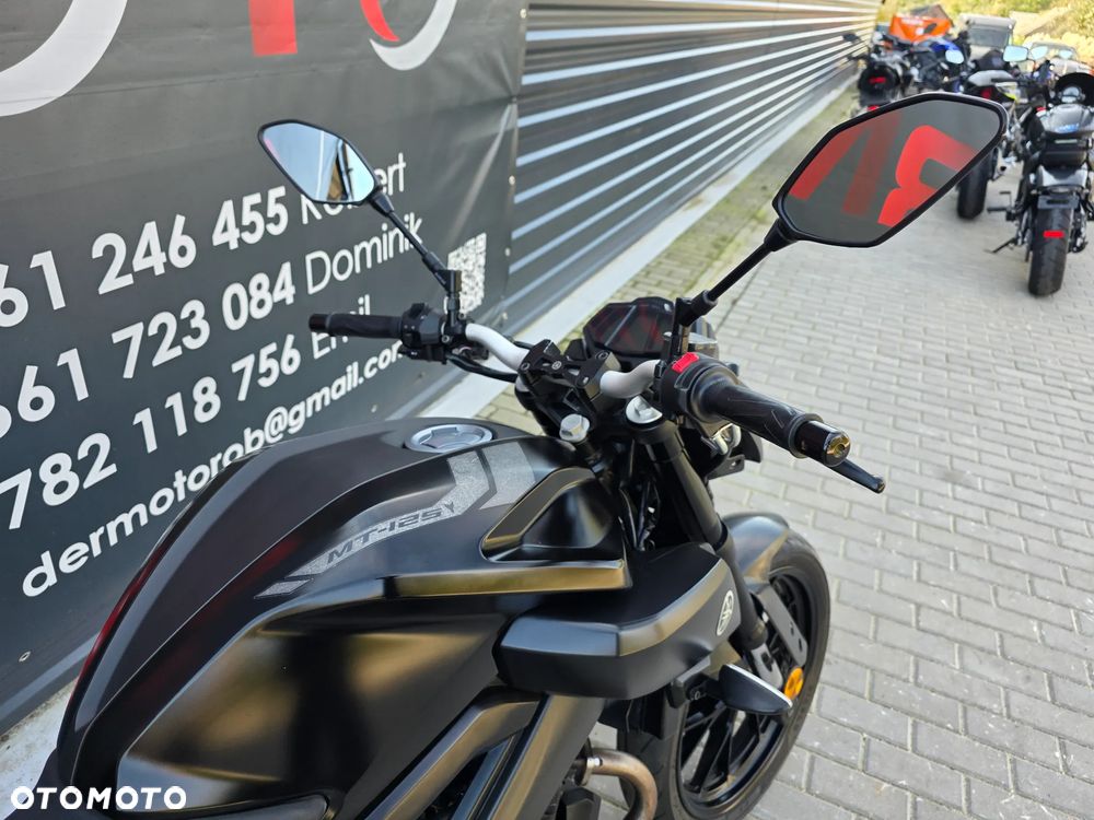Yamaha MT - 28