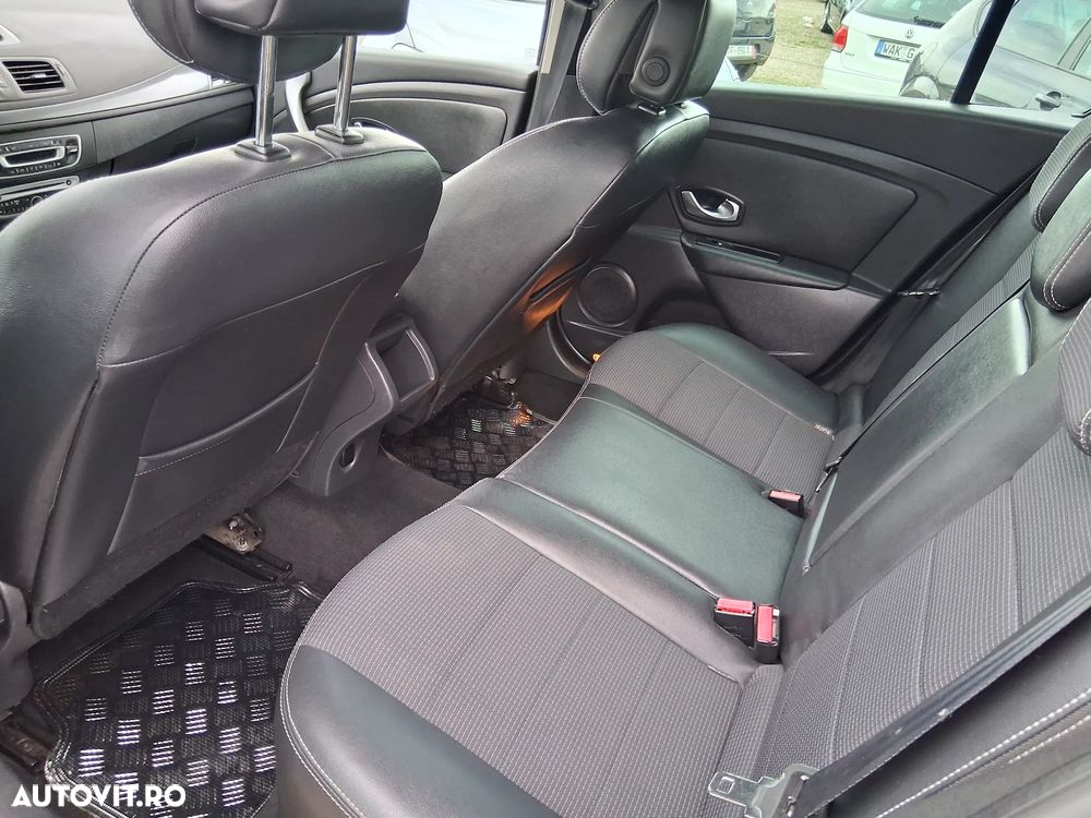 Renault Megane ENERGY dCi 110 GT LINE - 10