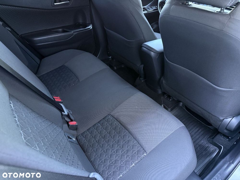 Toyota C-HR 2.0 Hybrid Style - 34