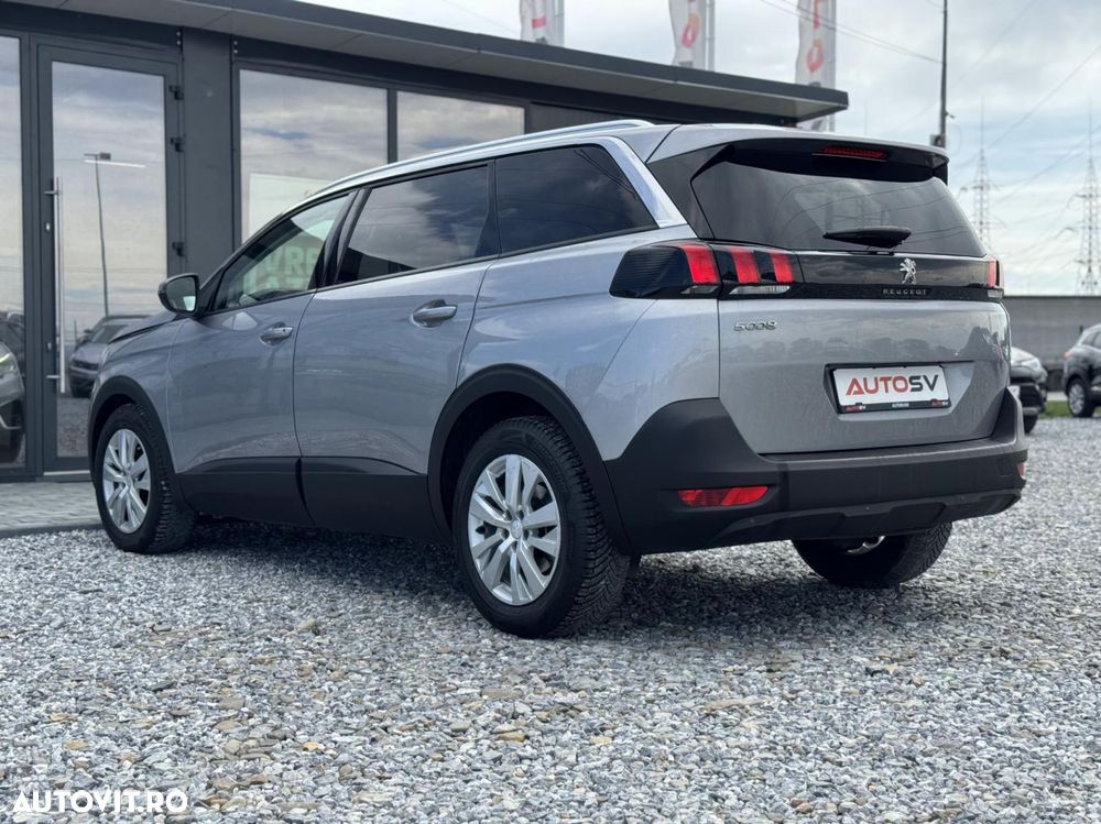 Peugeot 5008 - 4