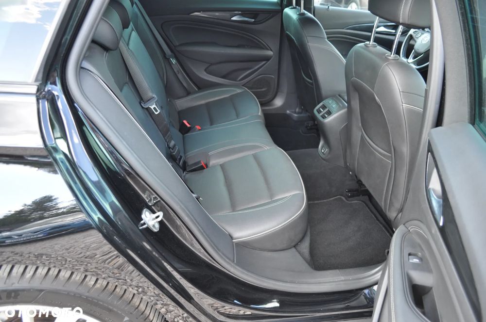 Opel Insignia 2.0 BiTurbo D 4x4 Automatik Business Innovation - 18