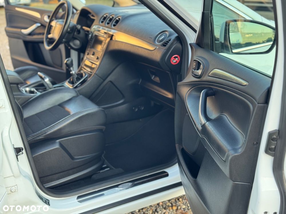 Ford S-Max 2.0 TDCi DPF Titanium X - 20