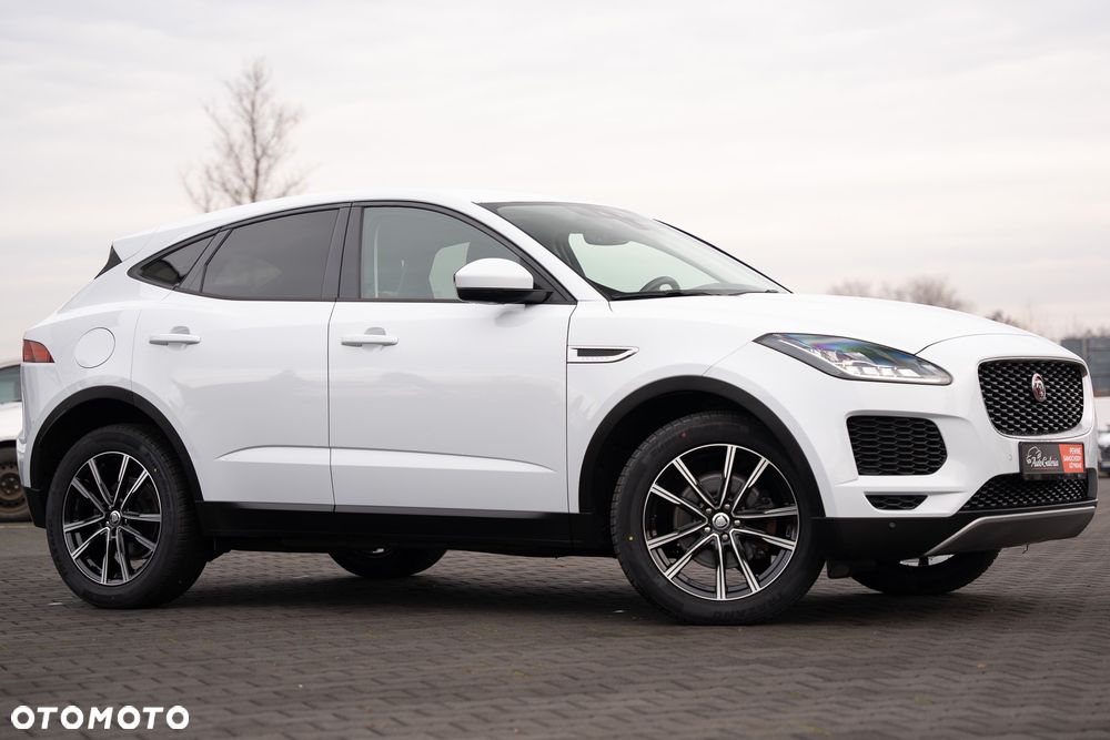 Jaguar E-Pace - 8
