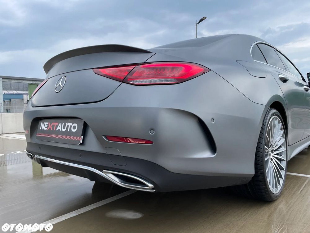 Mercedes-Benz CLS 300 d 4Matic 9G-TRONIC AMG Line - 14