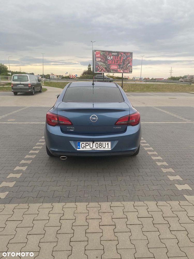 Opel Astra 1.4 T Enjoy EU6 - 5