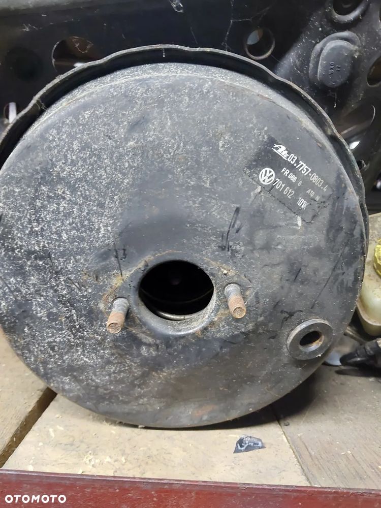 Serwo VW T4 96-03 701612101K - 4