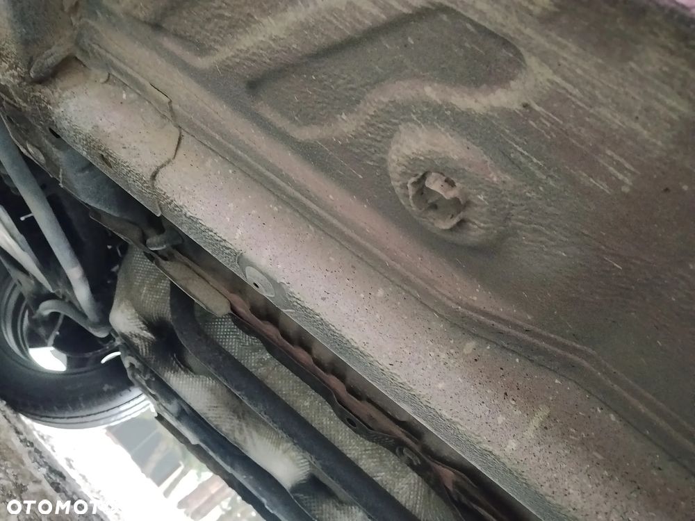 Dacia Sandero TCe 90 Celebration - 36