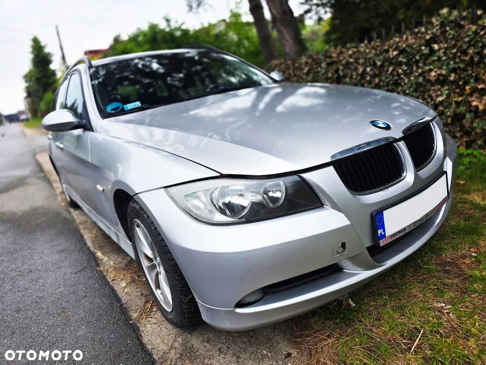 BMW Seria 3 318d - 1