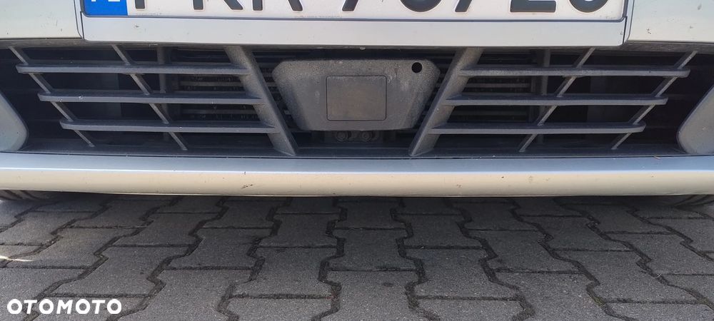 BMW Seria 3 318d - 14