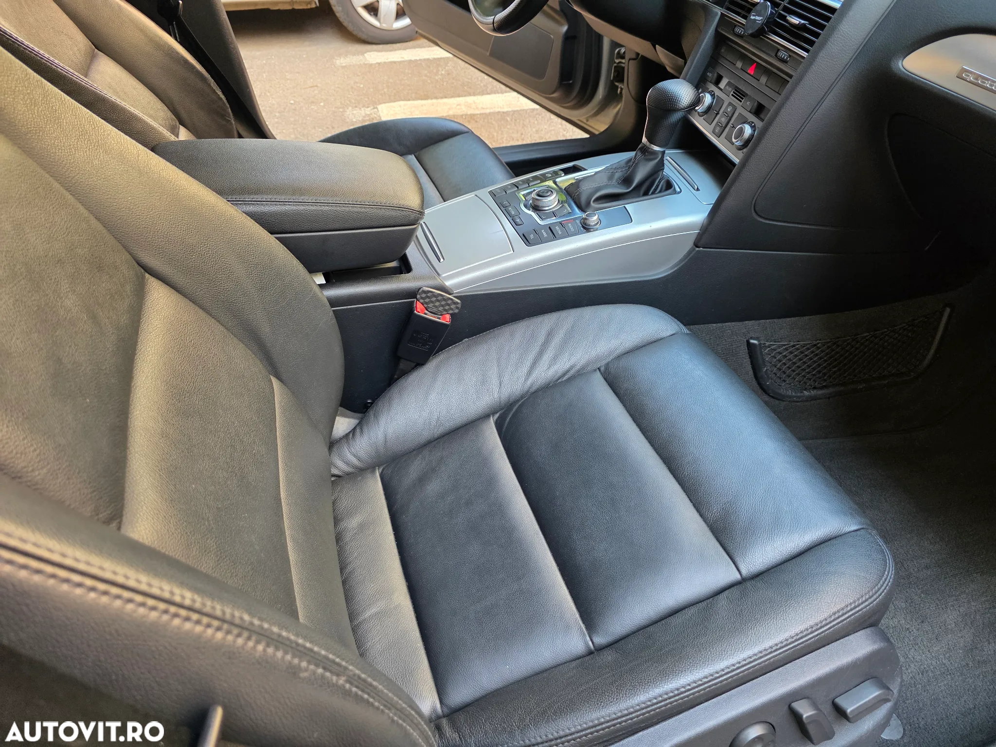 Audi A6 Avant 3.0 TDI DPF quattro tiptronic - 13