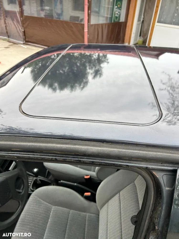 Volkswagen Golf GL - 9