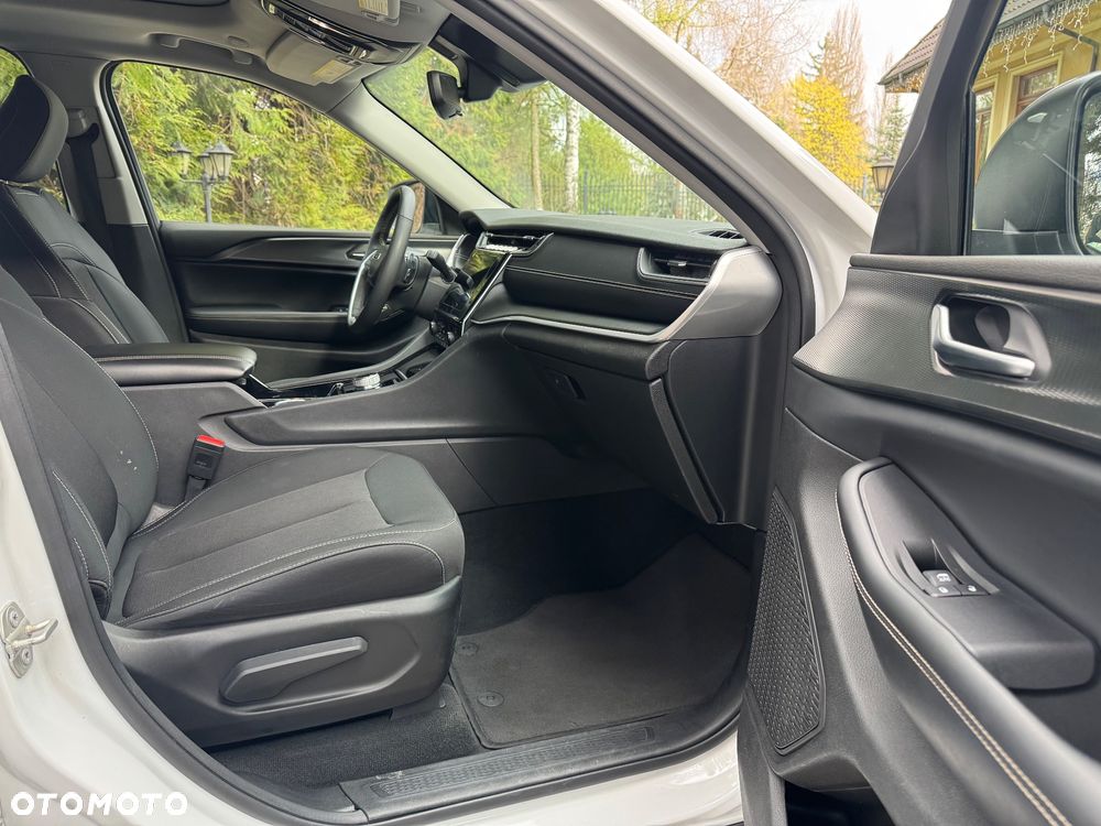 Jeep Grand Cherokee 3.6 V6 Pentastar 4WD Automatik Laredo - 19